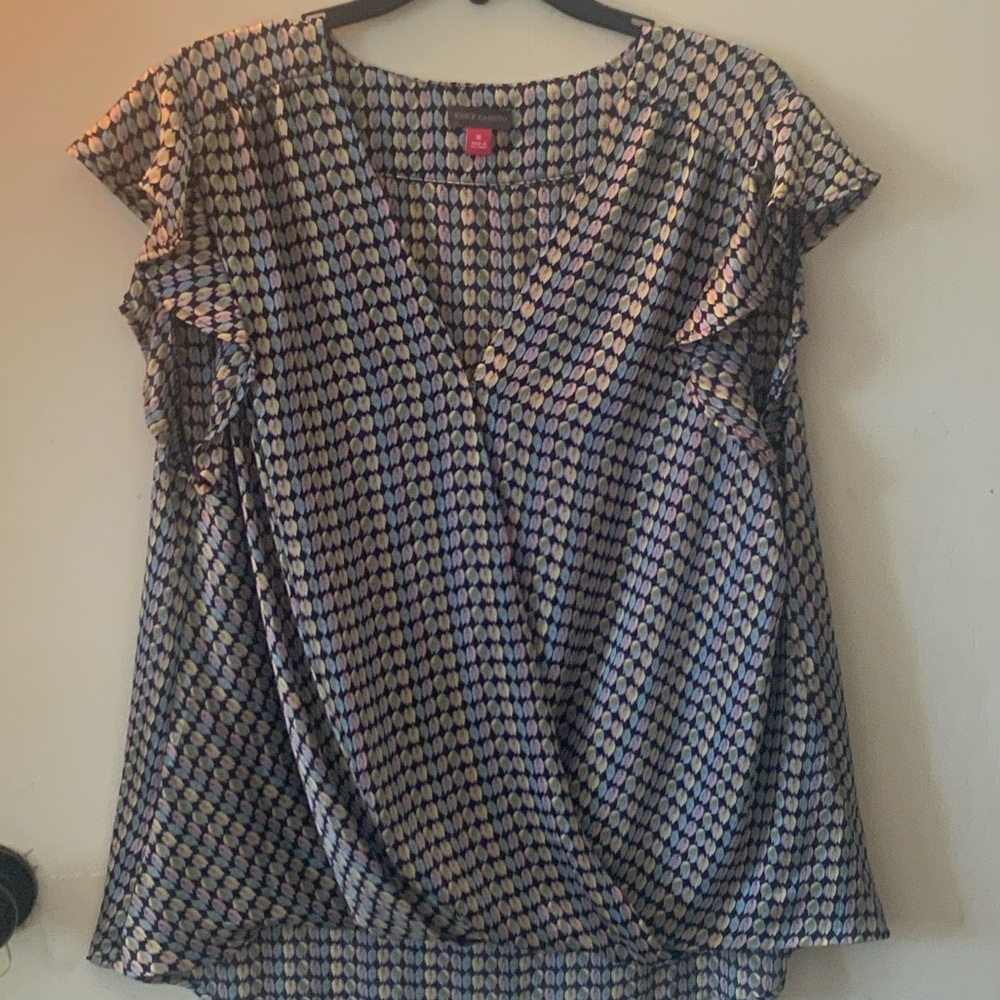 Vince Camuto Geometric Print Blouse